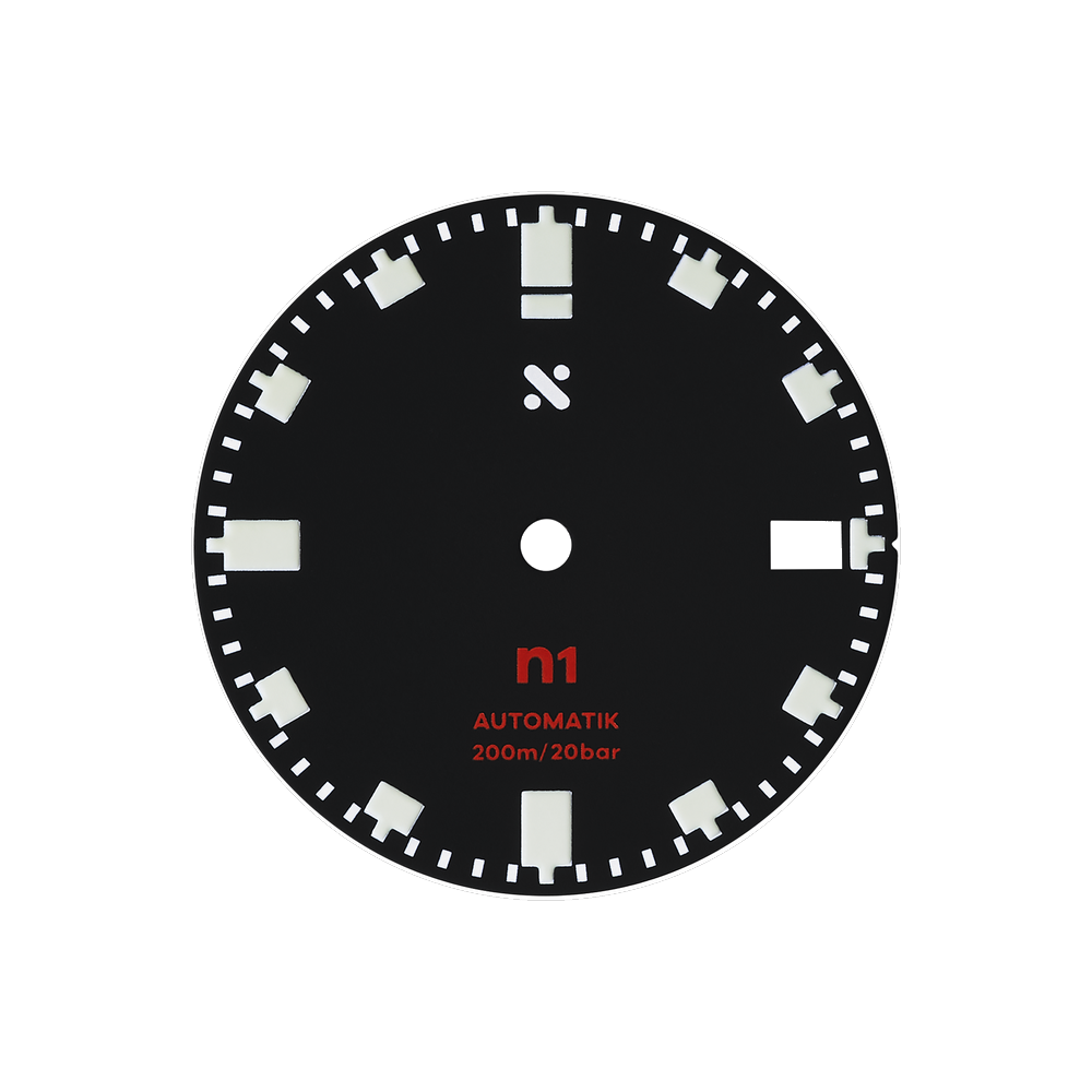 Namoki U1 Black — Dial